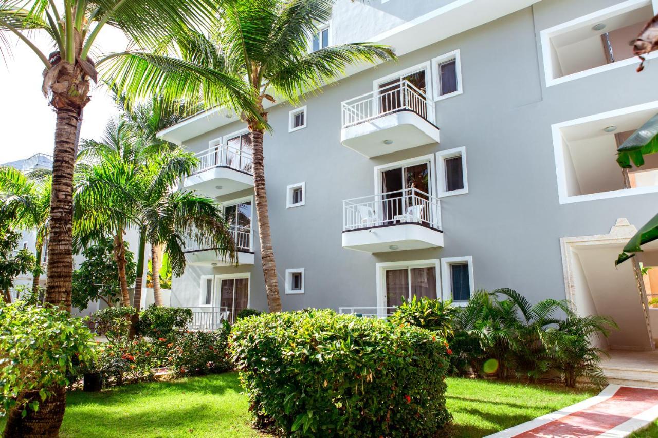 Tropicana Suites Deluxe Beach Club & Pool - Playa Los Corales Punta Cana Buitenkant foto