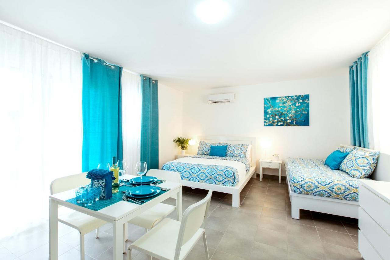 Tropicana Suites Deluxe Beach Club & Pool - Playa Los Corales Punta Cana Buitenkant foto