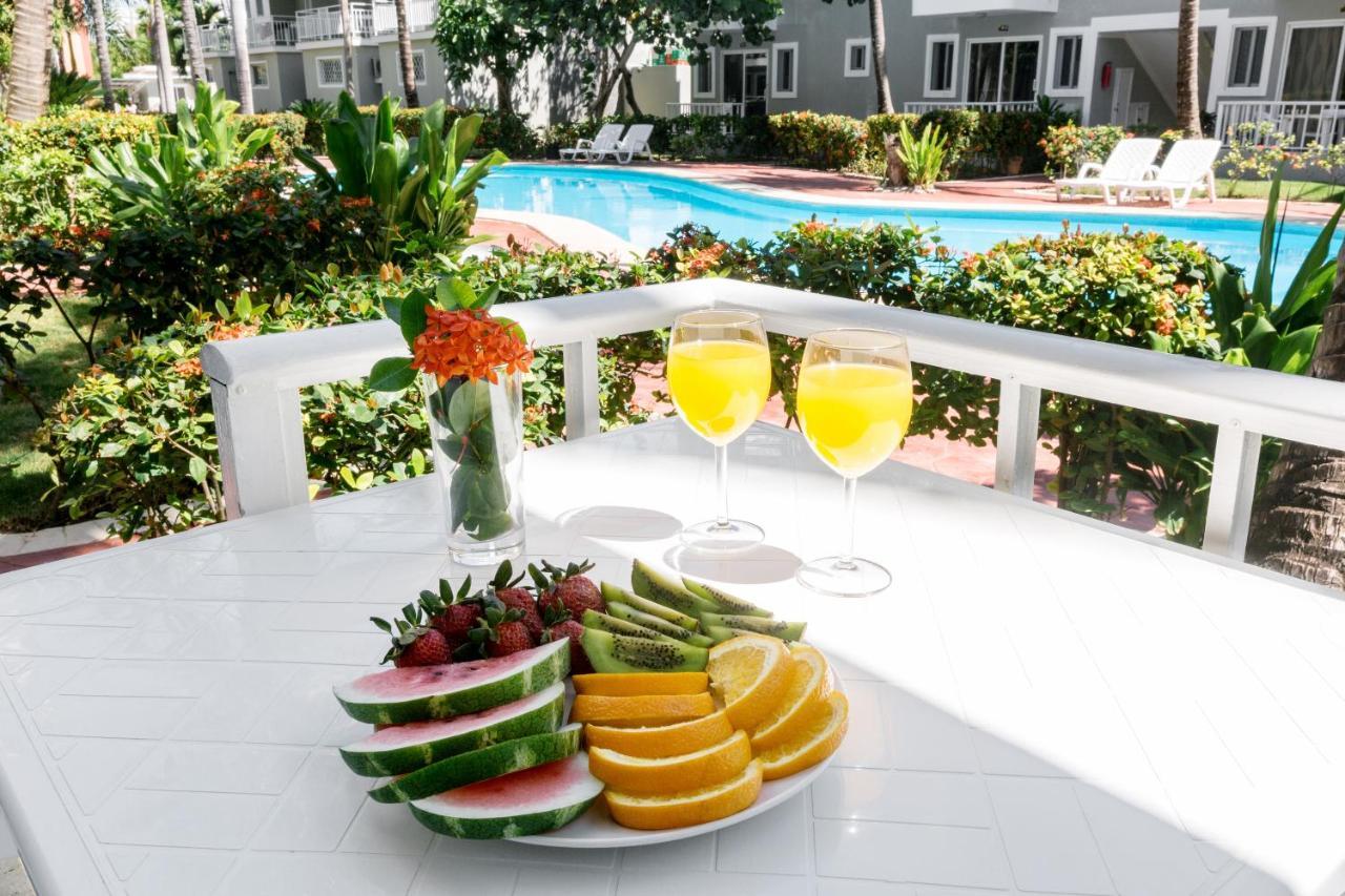 Tropicana Suites Deluxe Beach Club & Pool - Playa Los Corales Punta Cana Kamer foto