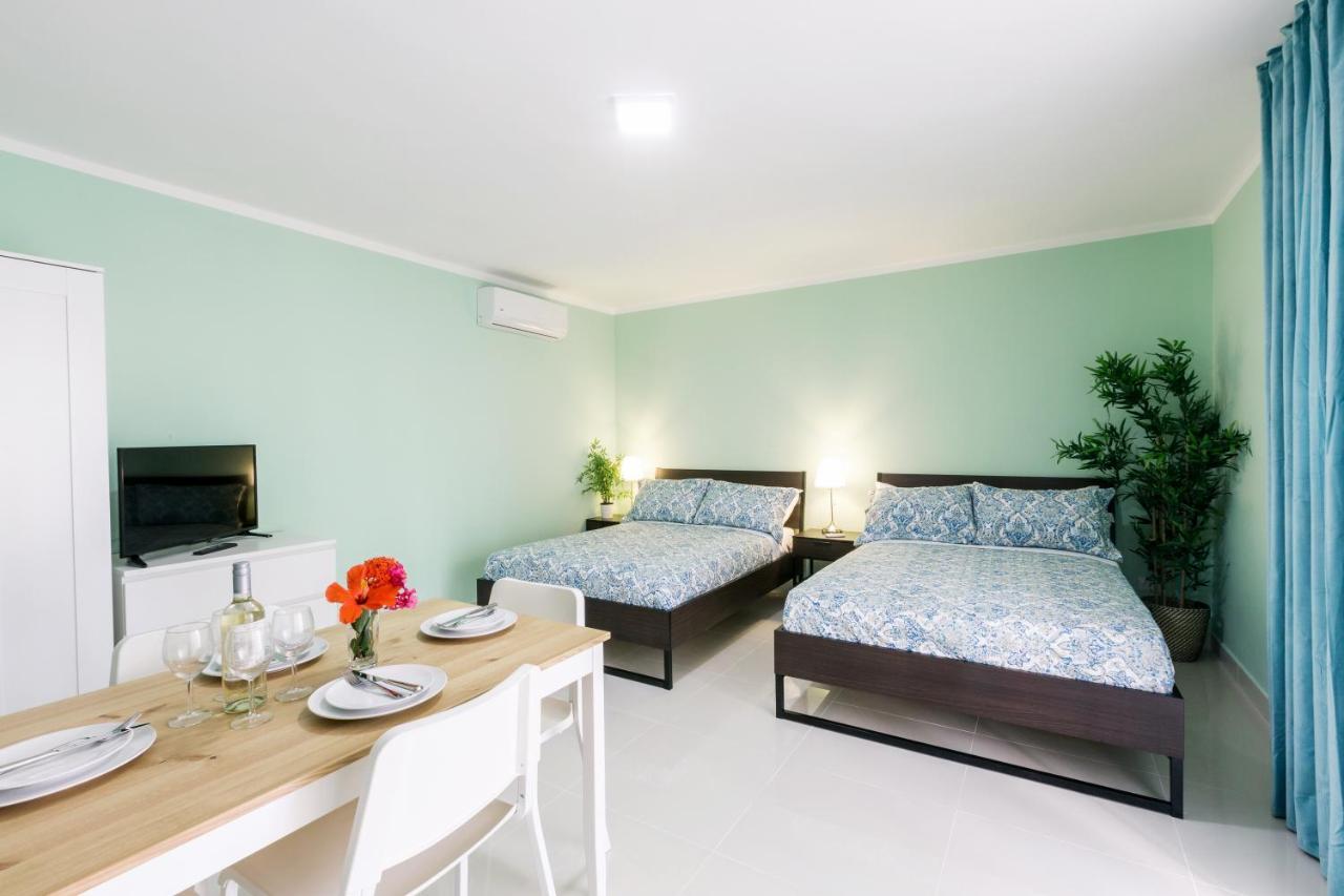 Tropicana Suites Deluxe Beach Club & Pool - Playa Los Corales Punta Cana Buitenkant foto