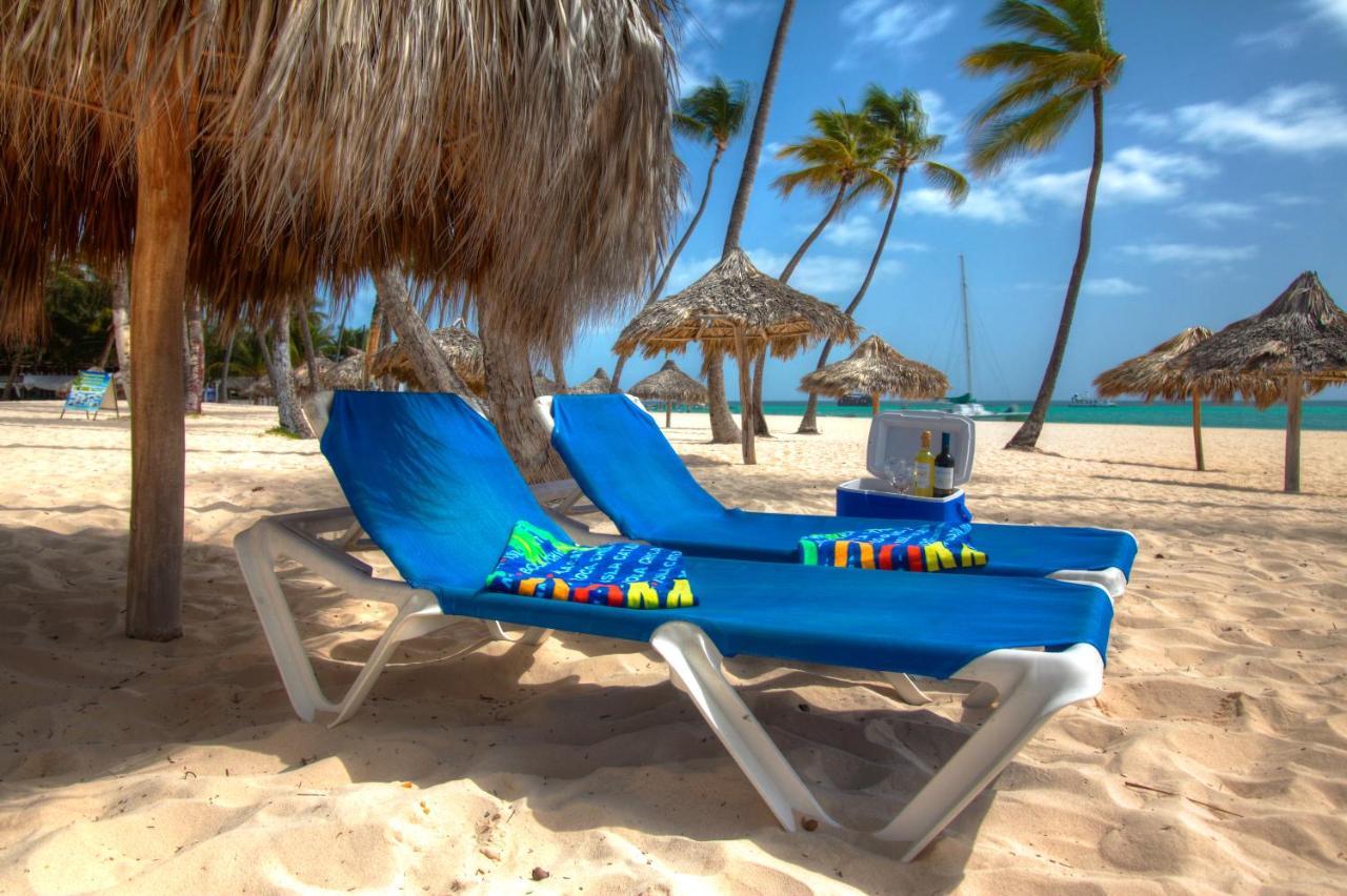 Tropicana Suites Deluxe Beach Club & Pool - Playa Los Corales Punta Cana Buitenkant foto
