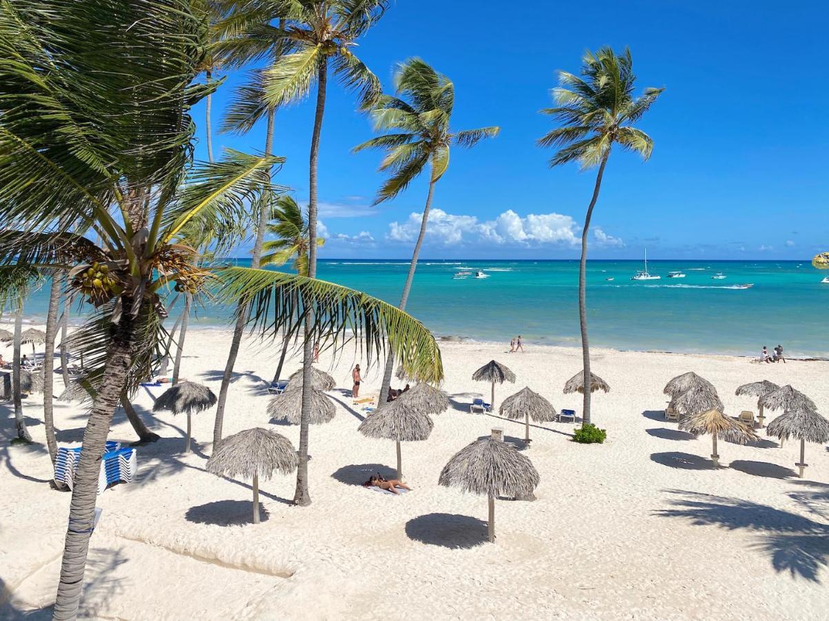 Tropicana Suites Deluxe Beach Club & Pool - Playa Los Corales Punta Cana Buitenkant foto